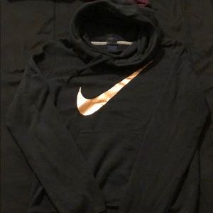 Nike pullover hoodie